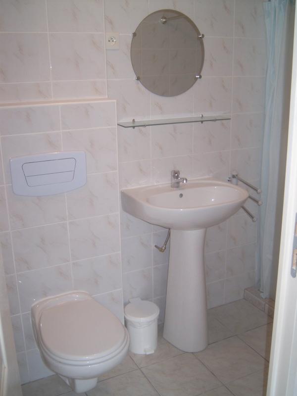 spiegelbadkamer.JPG